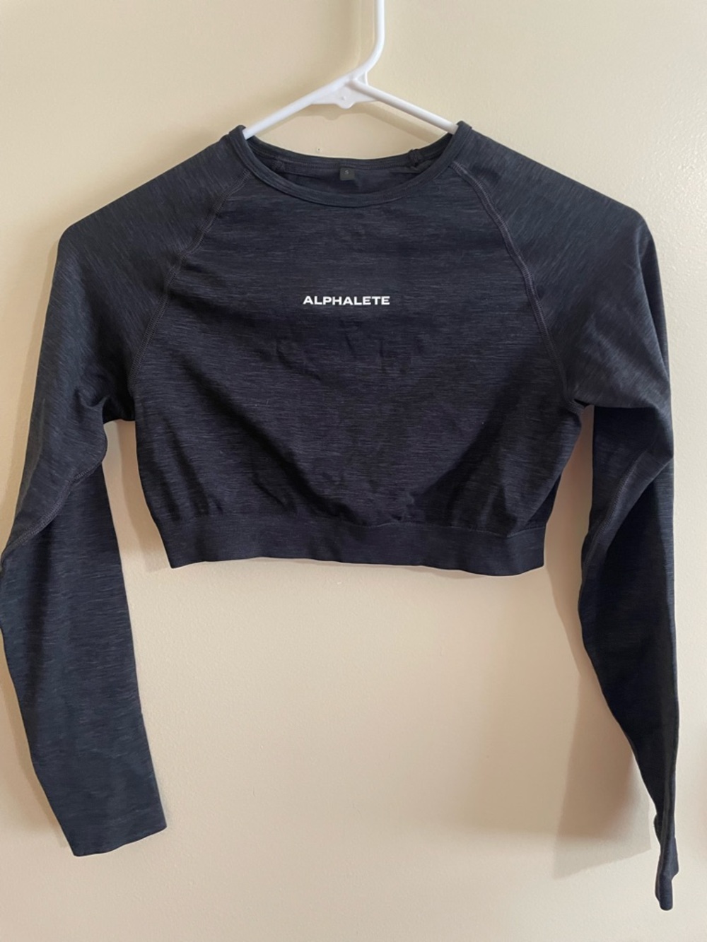 Alphalete Fitted Cropped Long Sleeve